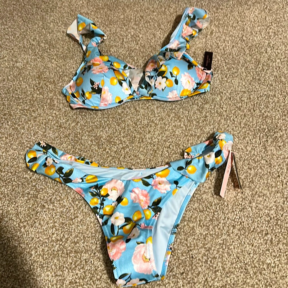Victoria Secret summer lemon bikini NWT